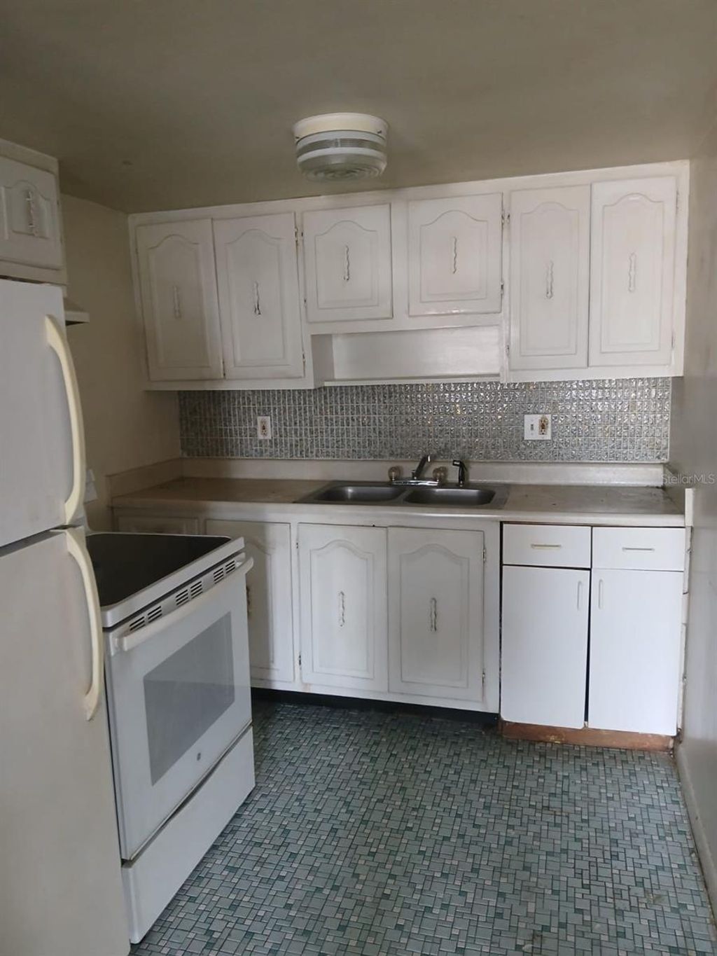 Photo of 2916 W Wilder Avenue, Tampa, FL 33614 (MLS # TB8495265)