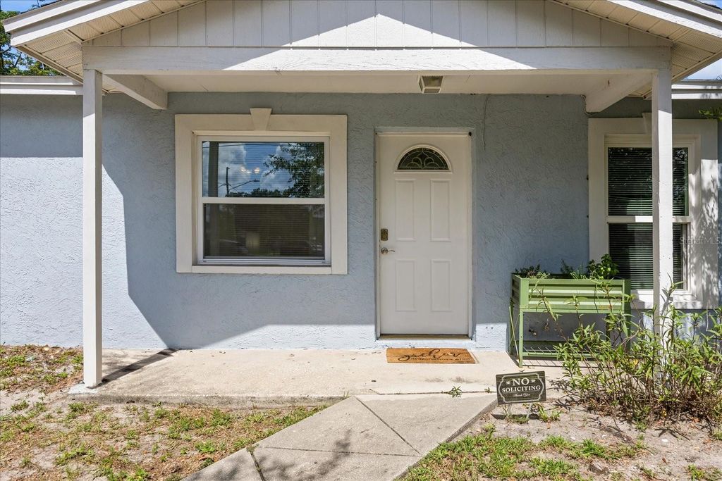 Photo of 12660 118th Street, Largo, FL 33778 (MLS # TB8471990)