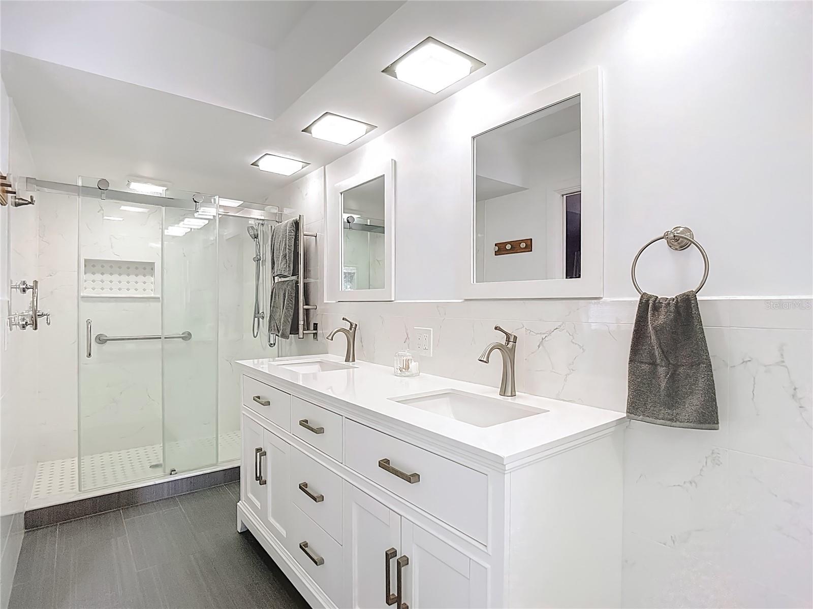 FAIRWAY ESTATES 3RD ADD - Residential