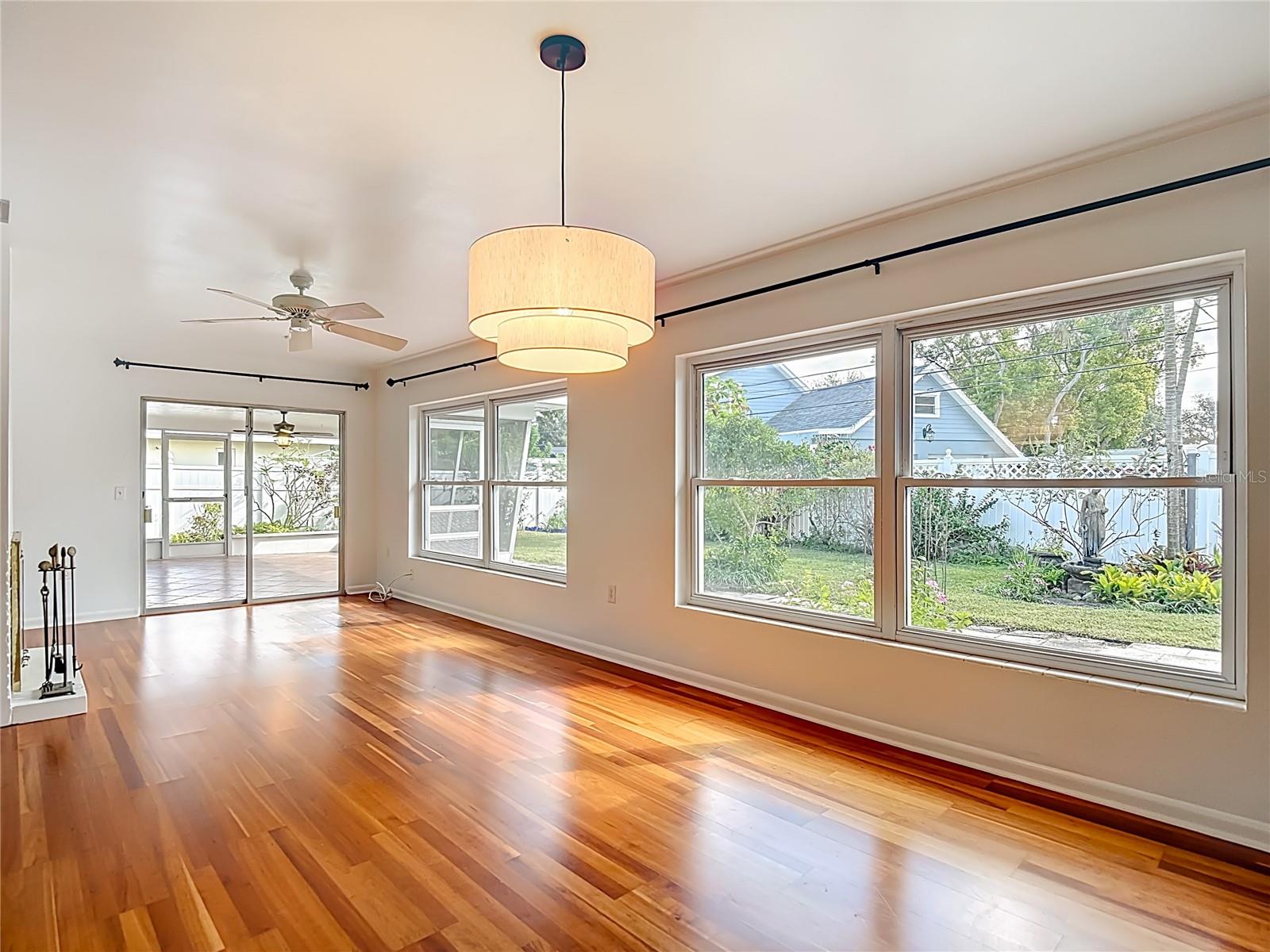 FAIRWAY ESTATES 3RD ADD - Residential