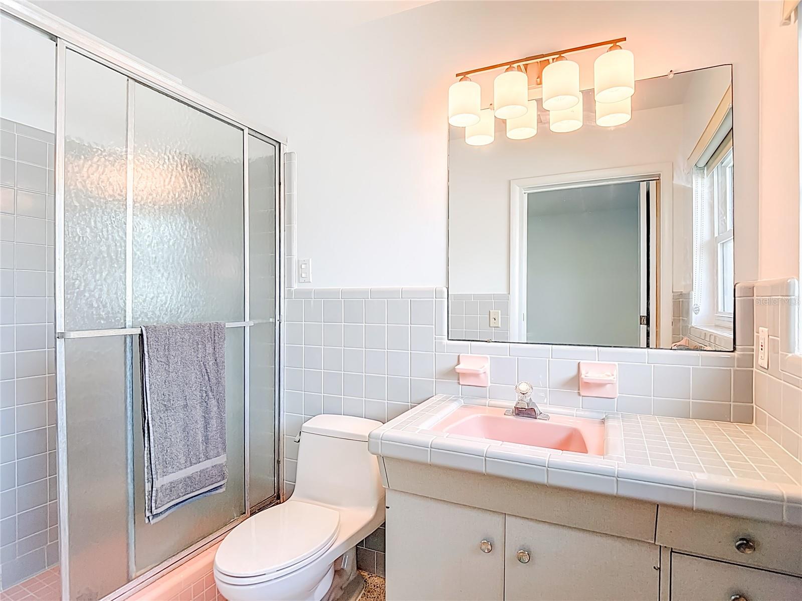 FAIRWAY ESTATES 3RD ADD - Residential