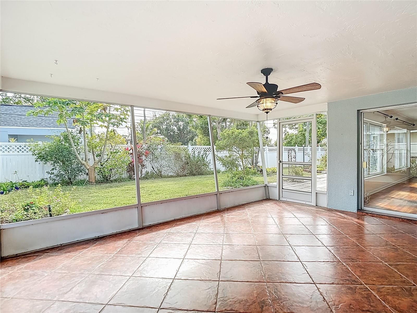 FAIRWAY ESTATES 3RD ADD - Residential