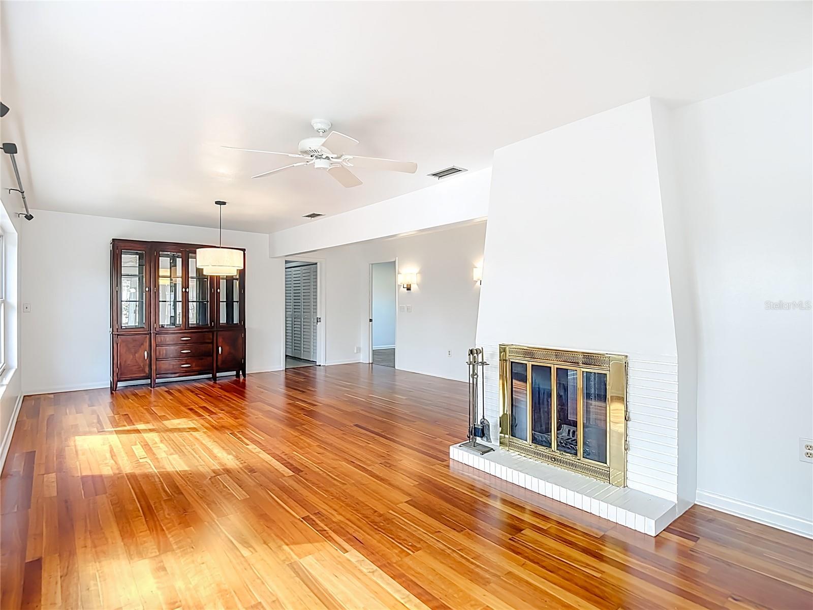 FAIRWAY ESTATES 3RD ADD - Residential