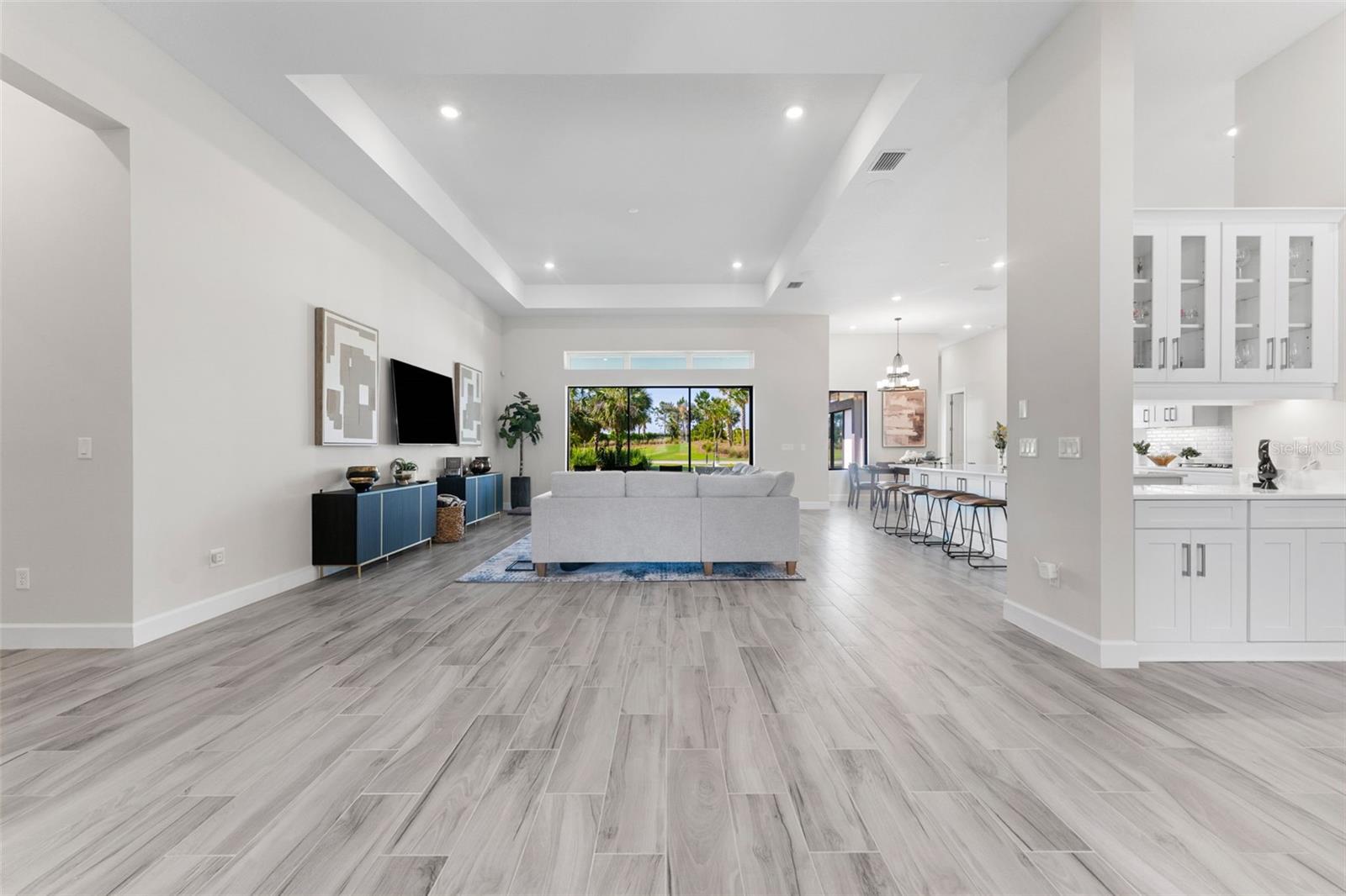 3888 SANTA CATERINA BOULEVARD
