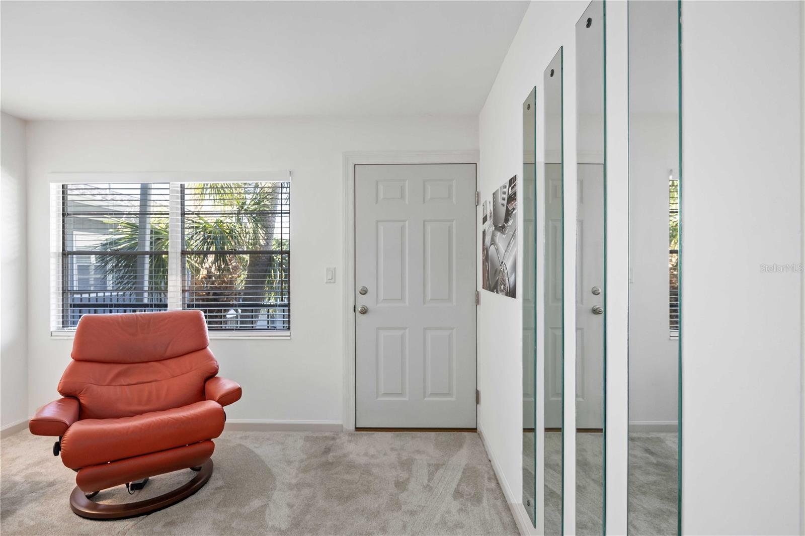 WINDSOR HOUSE - Residential