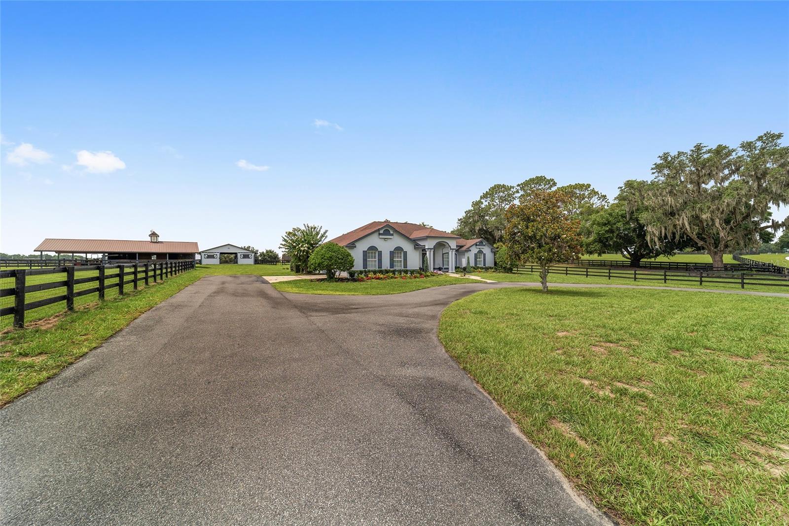 SADDLEBROOK EQUESTRIAN PARK - Residential