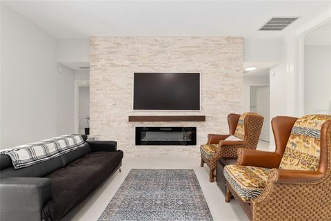 Tiny photo for 6208 NW 12th Street, Ocala, FL 34482 (MLS # OM713514)