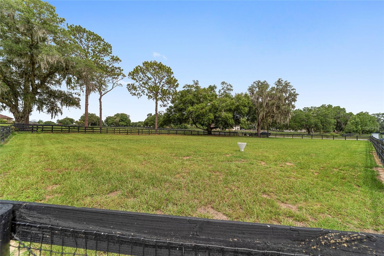 SADDLEBROOK EQUESTRIAN PARK - Residential