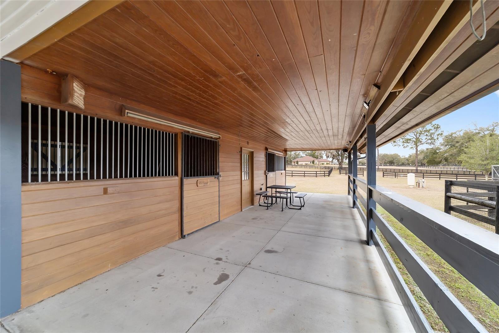 SADDLEBROOK EQUESTRIAN PARK - Residential