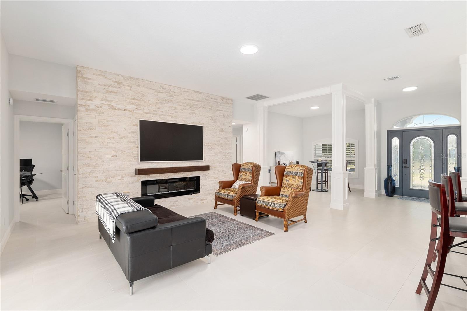 SADDLEBROOK EQUESTRIAN PARK - Residential