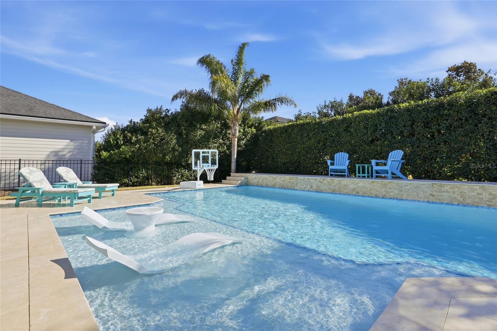 OAKMONT PH 2 PB 32 PG 30 - Residential