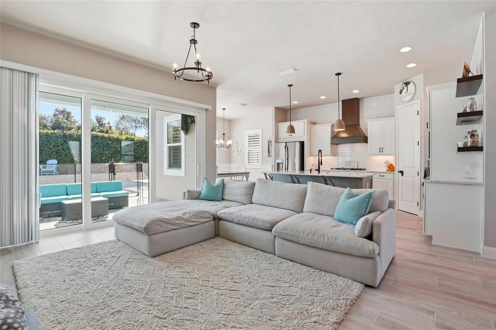 OAKMONT PH 2 PB 32 PG 30 - Residential