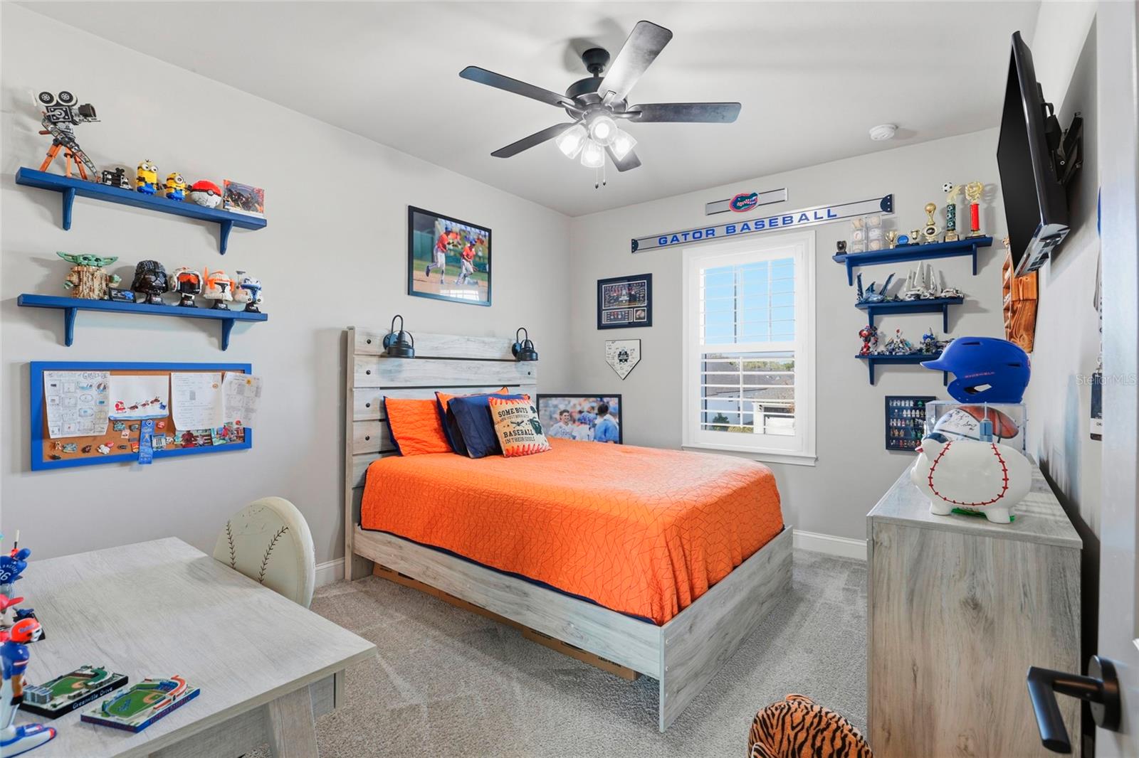 OAKMONT PH 2 PB 32 PG 30 - Residential