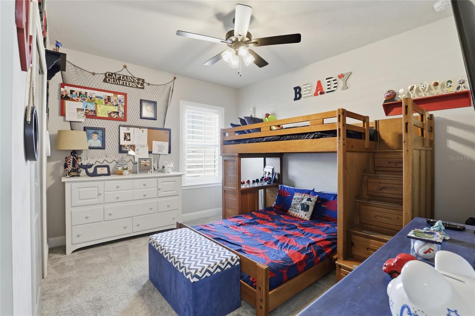 OAKMONT PH 2 PB 32 PG 30 - Residential