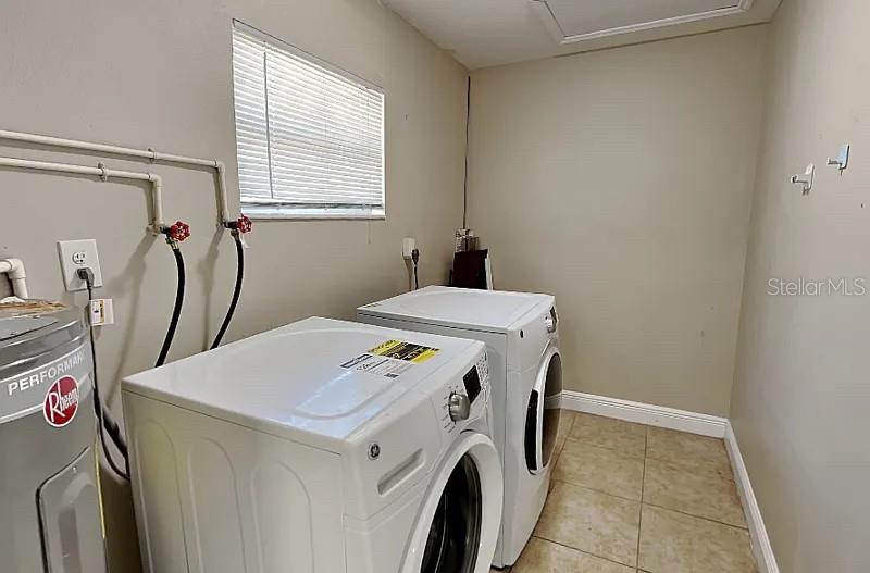 KINGSWOOD MANOR 7TH ADD - Residential