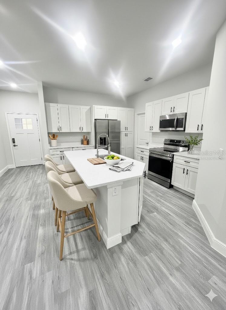 SILVER SPRINGS SHORES - Residential Lease