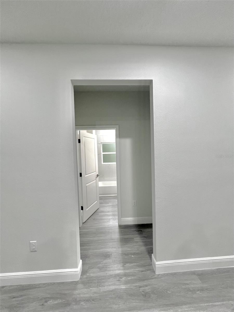 SILVER SPRINGS SHORES - Residential Lease