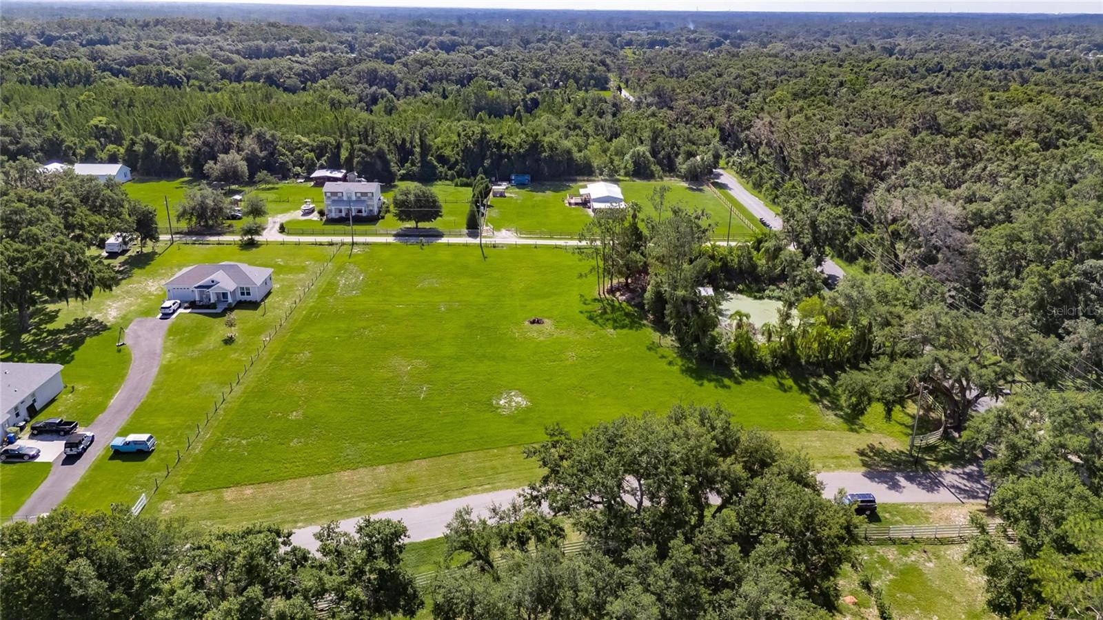 MAJESTIC OAKS PRESERVE - Land