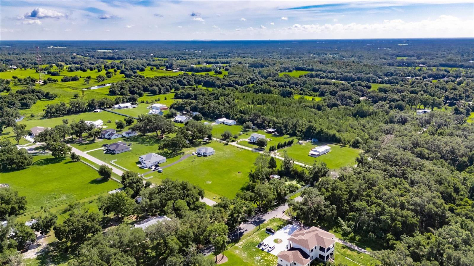 MAJESTIC OAKS PRESERVE - Land