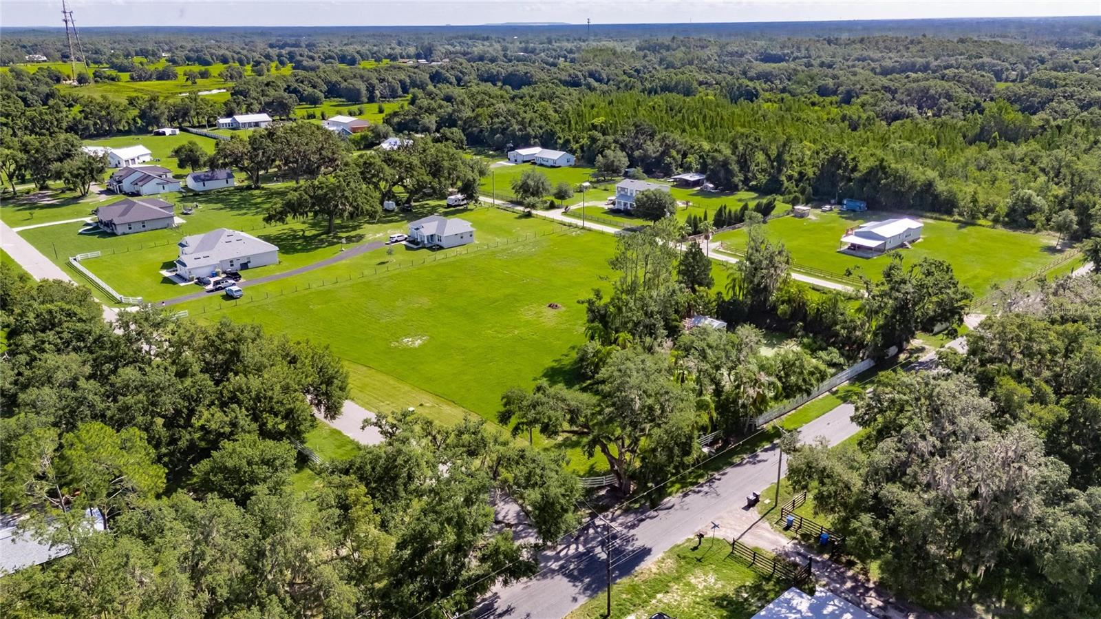 MAJESTIC OAKS PRESERVE - Land