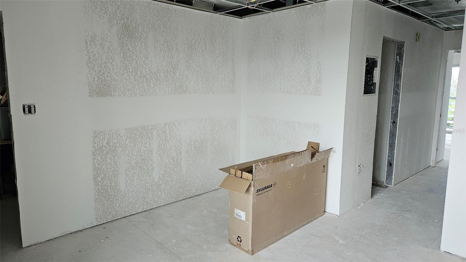 EDGEWATER CENTER PH 01 BLDG A - Commercial Sale