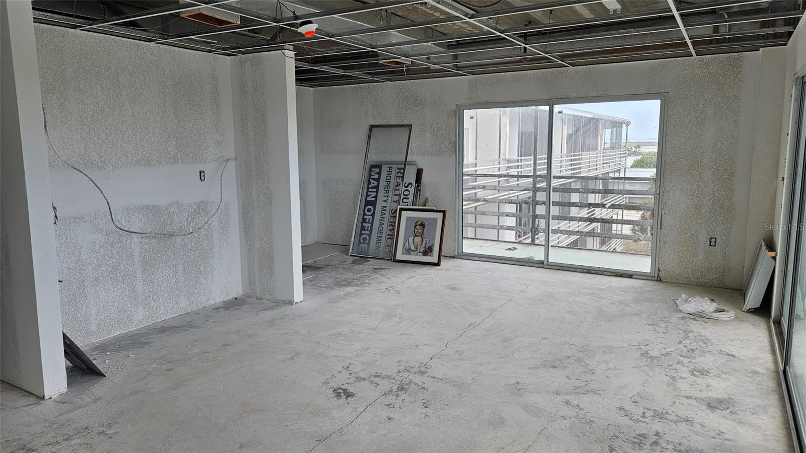 EDGEWATER CENTER PH 01 BLDG A - Commercial Sale
