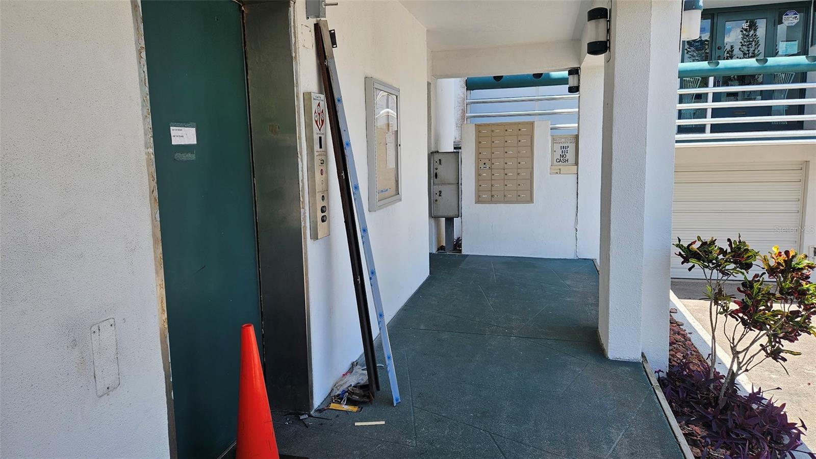 EDGEWATER CENTER PH 01 BLDG A - Commercial Sale