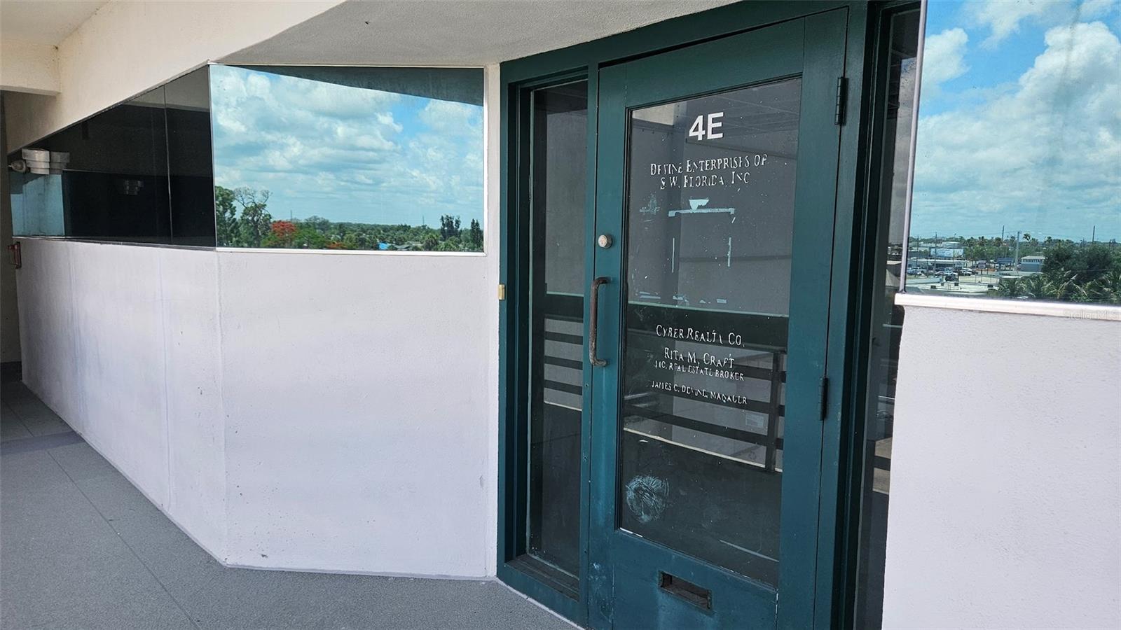 EDGEWATER CENTER PH 01 BLDG A - Commercial Sale