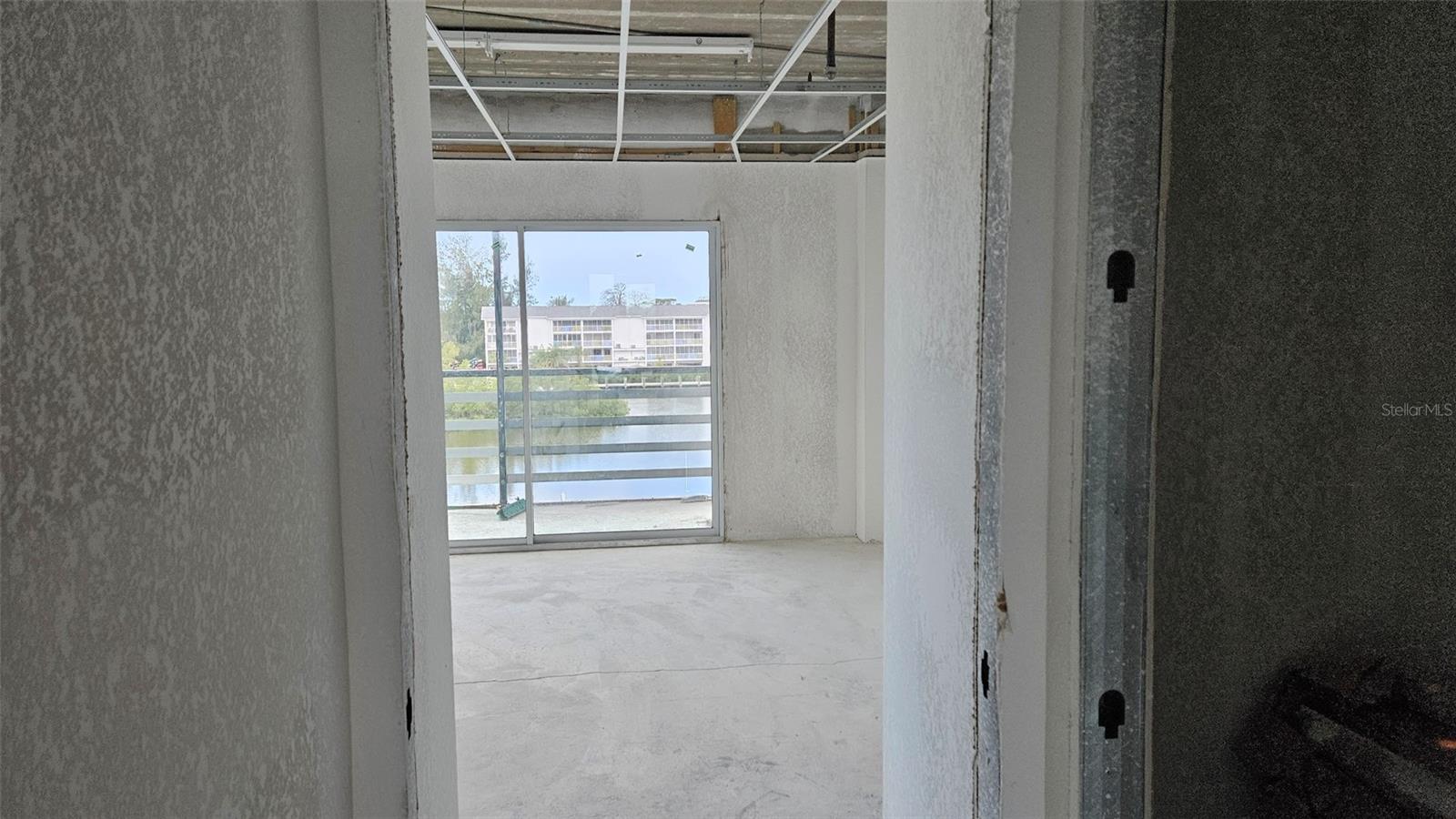 EDGEWATER CENTER PH 01 BLDG A - Commercial Sale