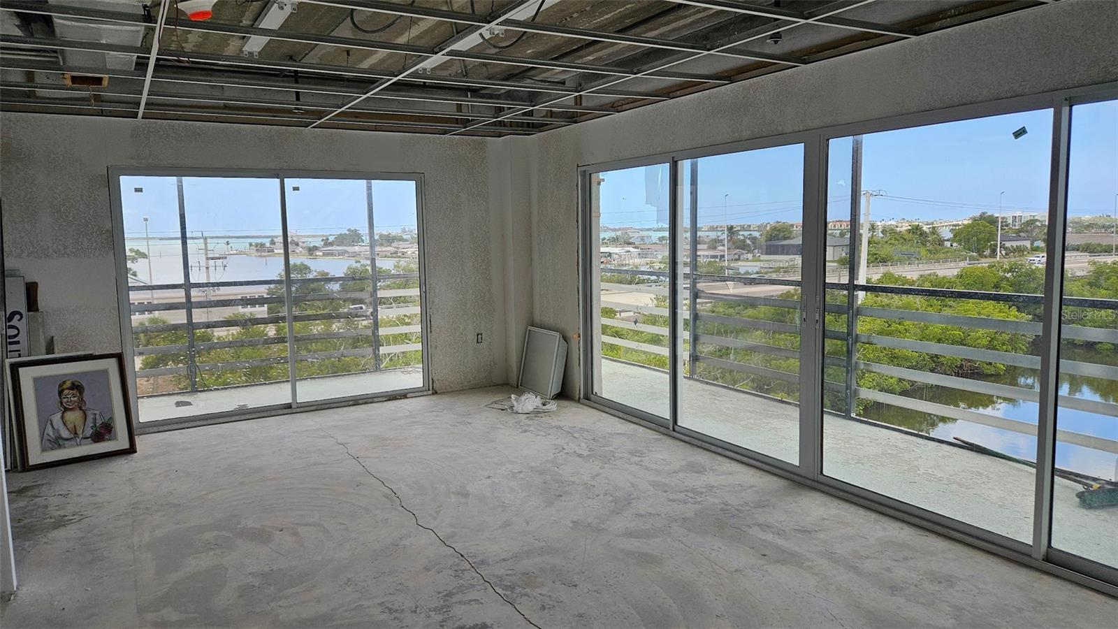 EDGEWATER CENTER PH 01 BLDG A - Commercial Sale
