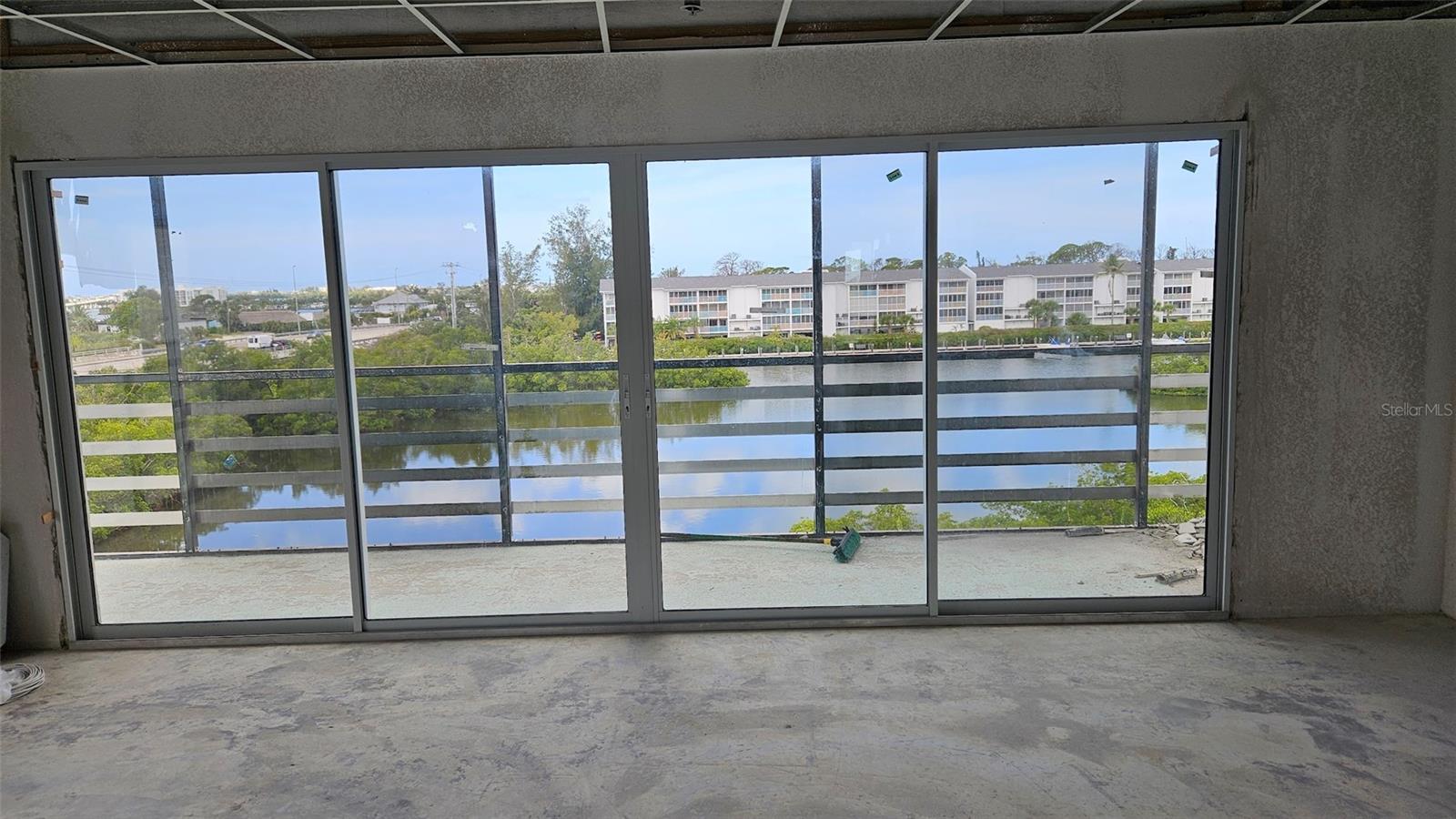 EDGEWATER CENTER PH 01 BLDG A - Commercial Sale
