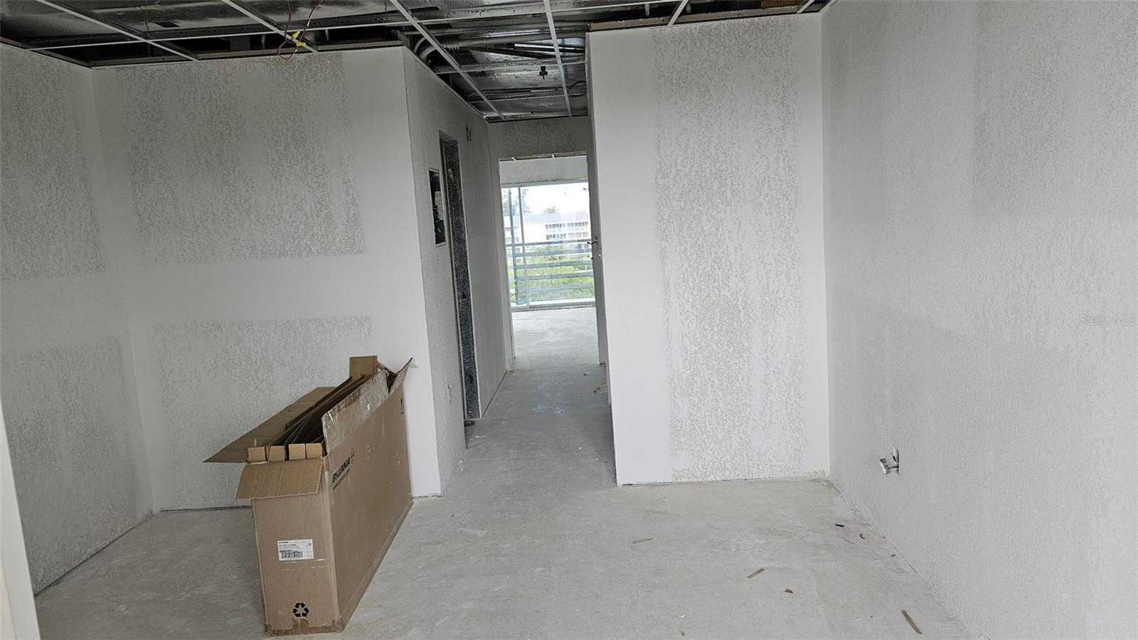 EDGEWATER CENTER PH 01 BLDG A - Commercial Sale