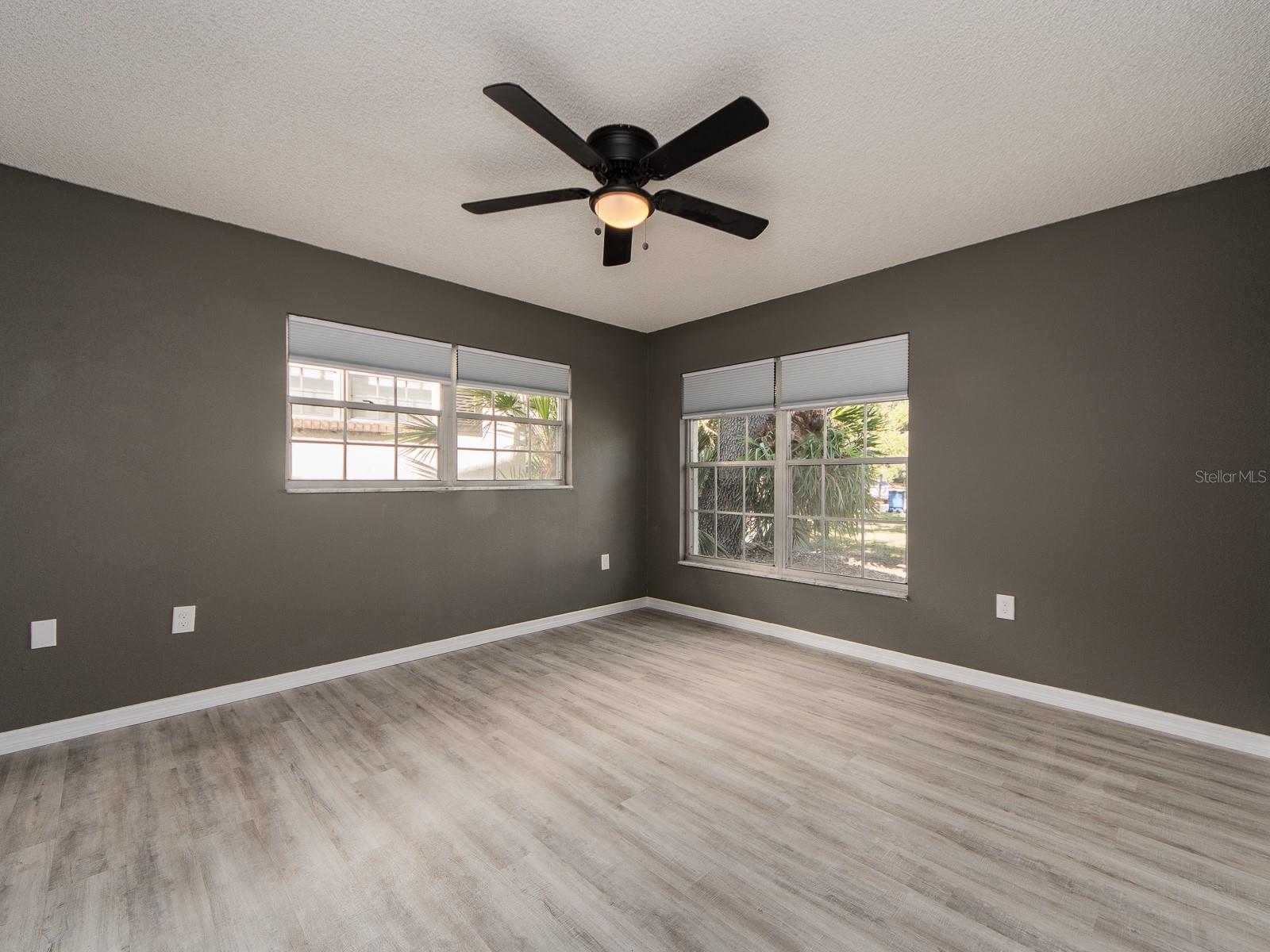 HARBOUR TOWNE CONDO - Residential