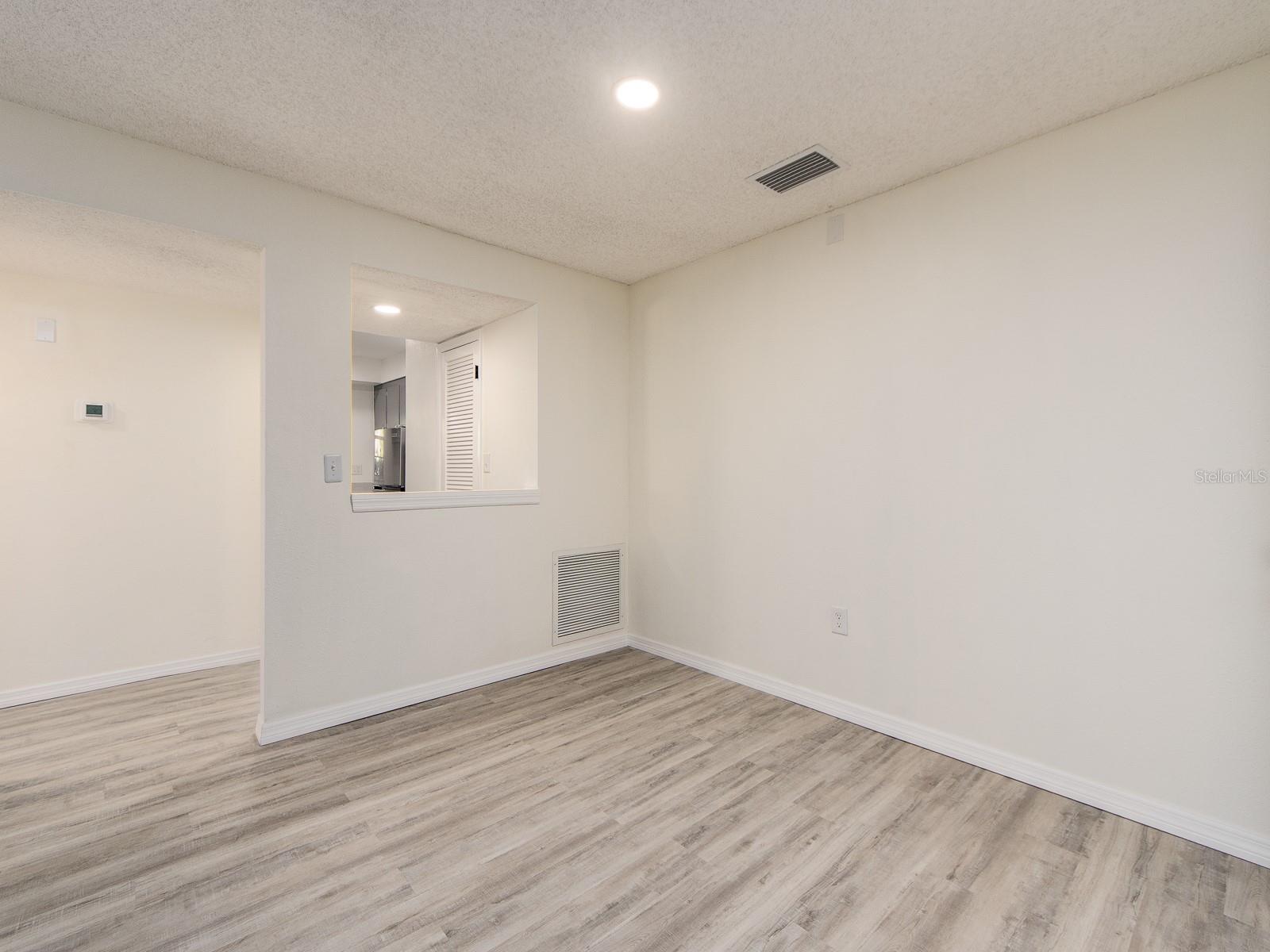 HARBOUR TOWNE CONDO - Residential