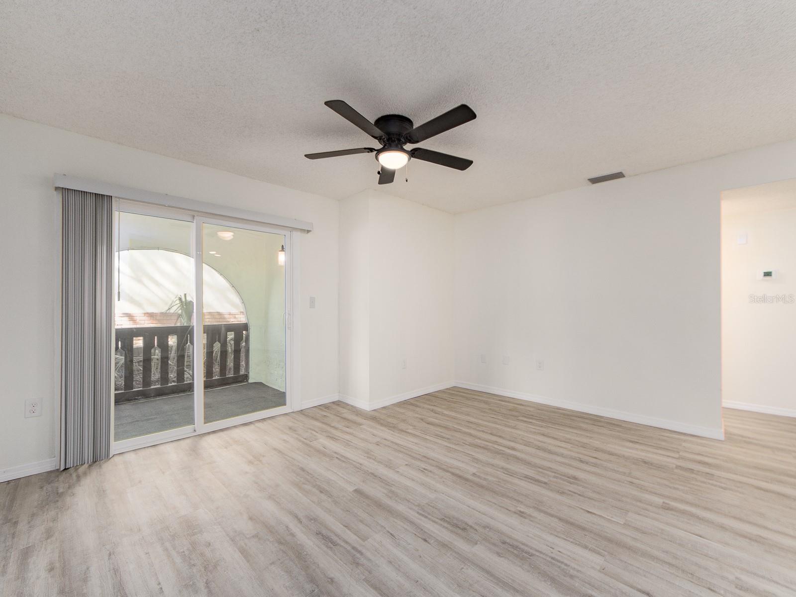 HARBOUR TOWNE CONDO - Residential