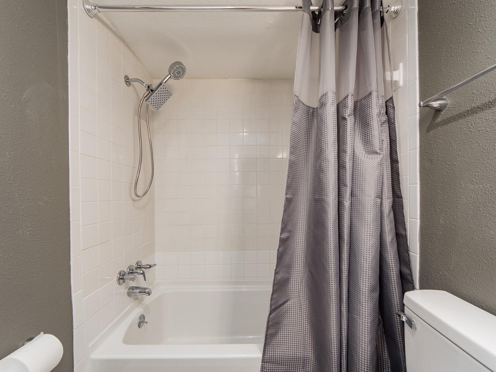 HARBOUR TOWNE CONDO - Residential