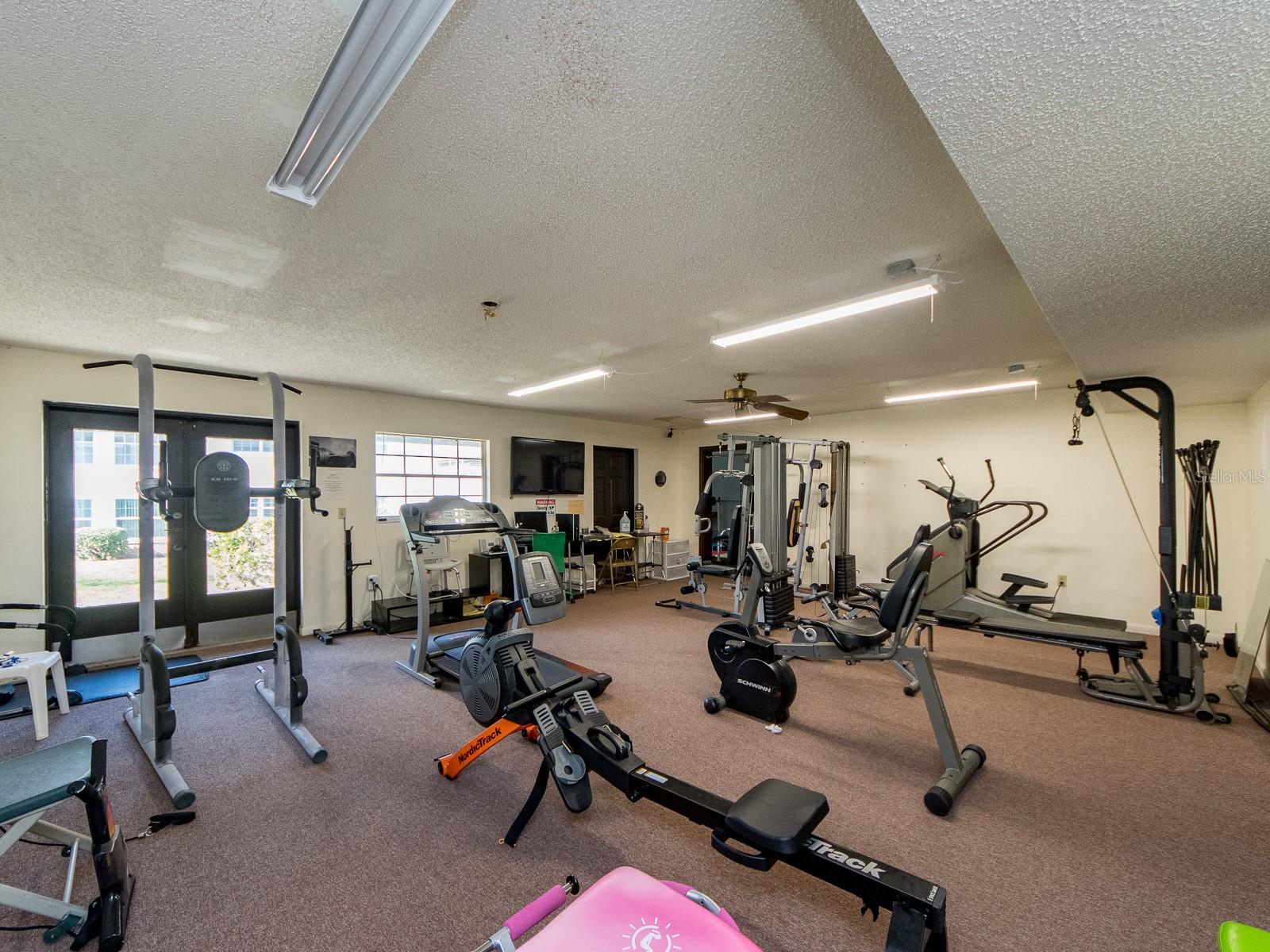 HARBOUR TOWNE CONDO - Residential