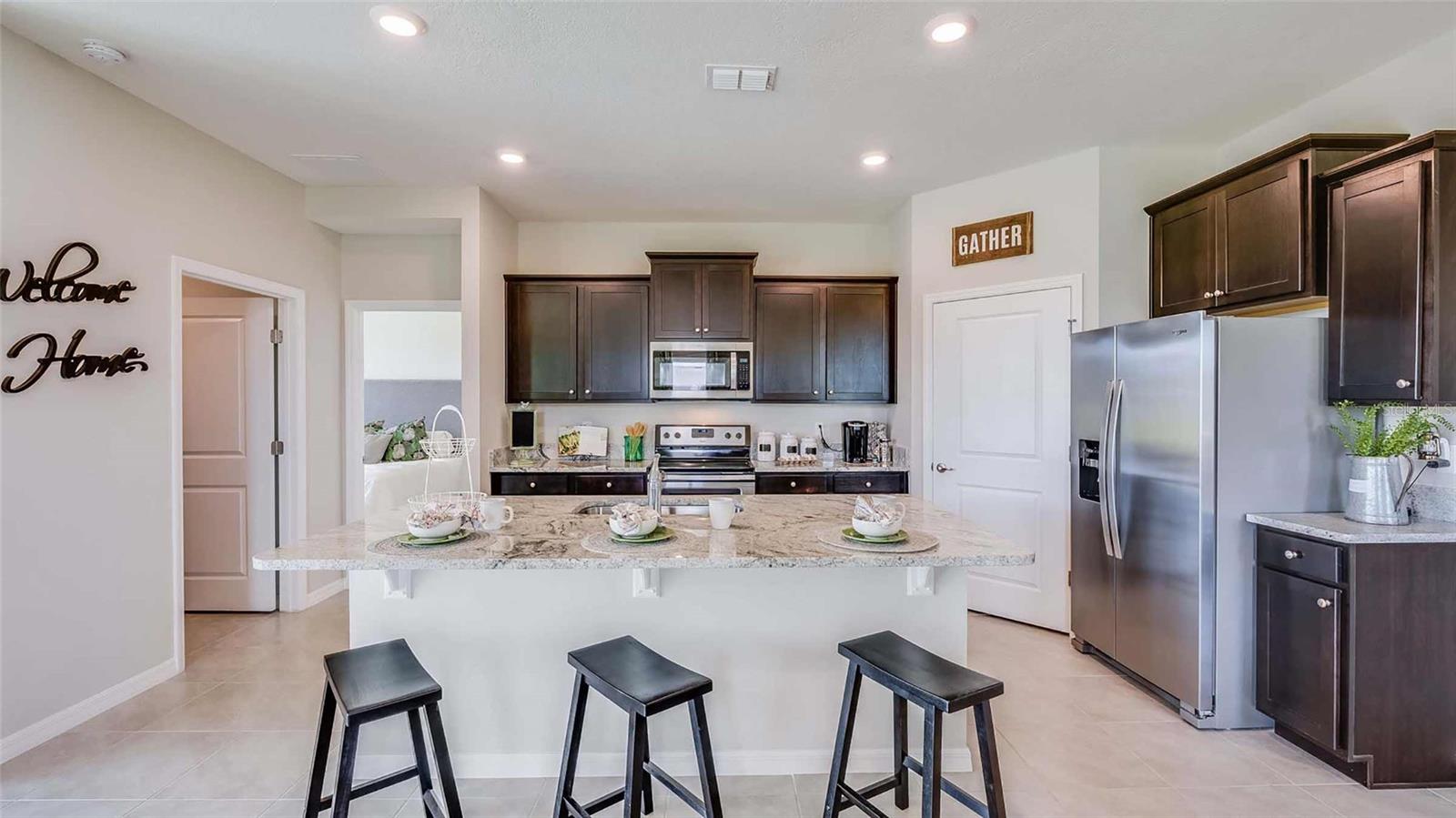 STAR FARMS AT LAKEWOOD RANCH - Residential