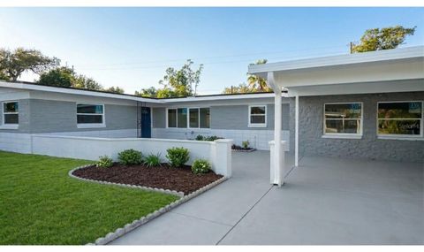 Photo of 4528 S Shore Road, Orlando, FL 32839 (MLS # S5146039)