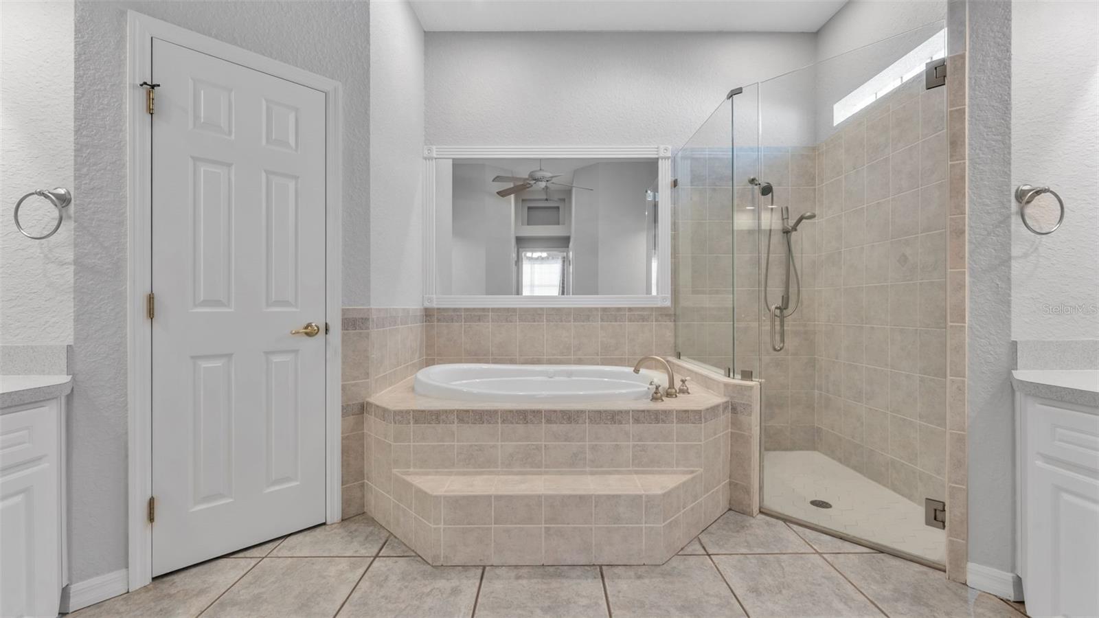 HUNTERS RUN PH 02 - Residential