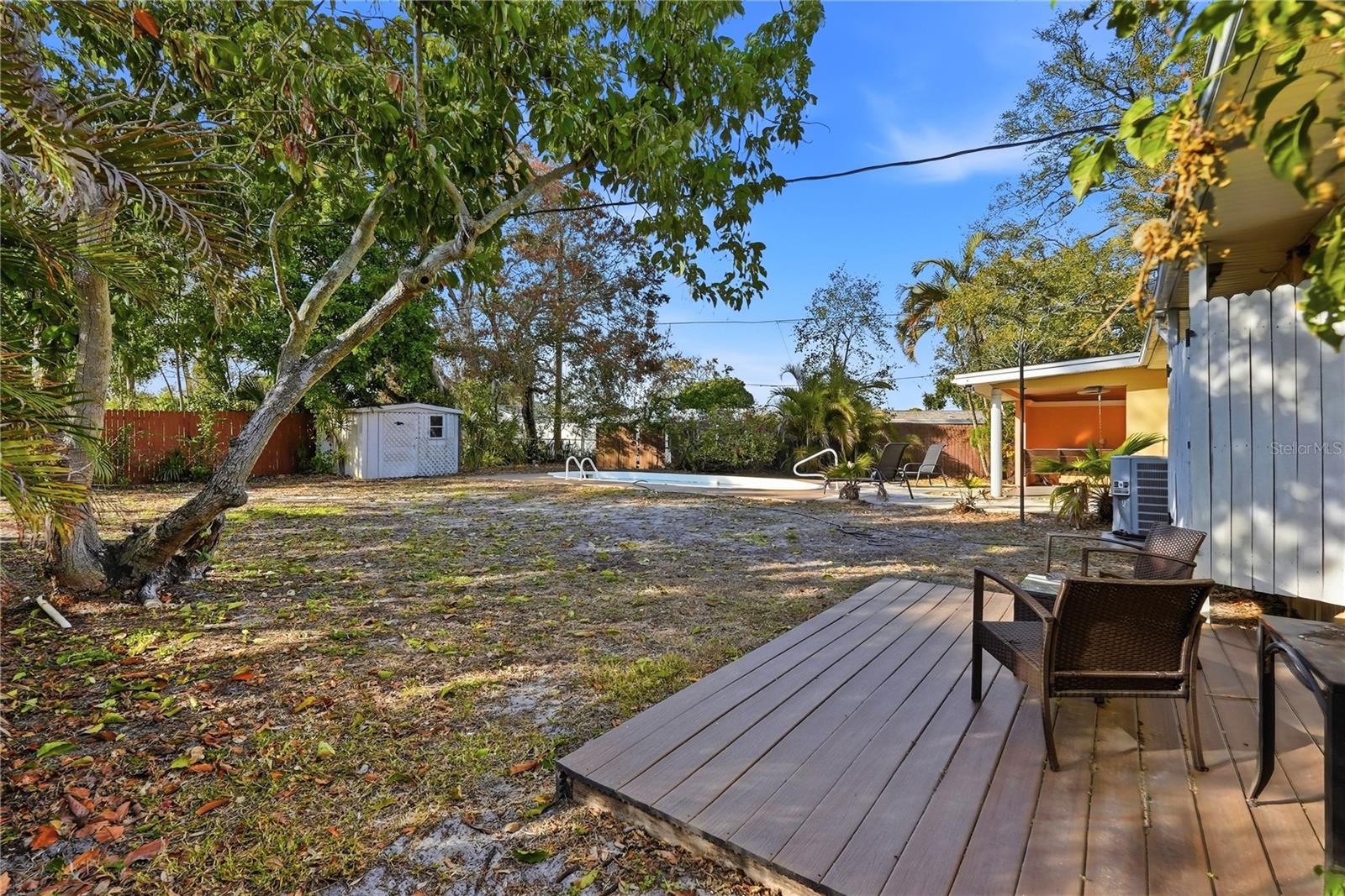 COUNTRY CLUB SUB - Residential