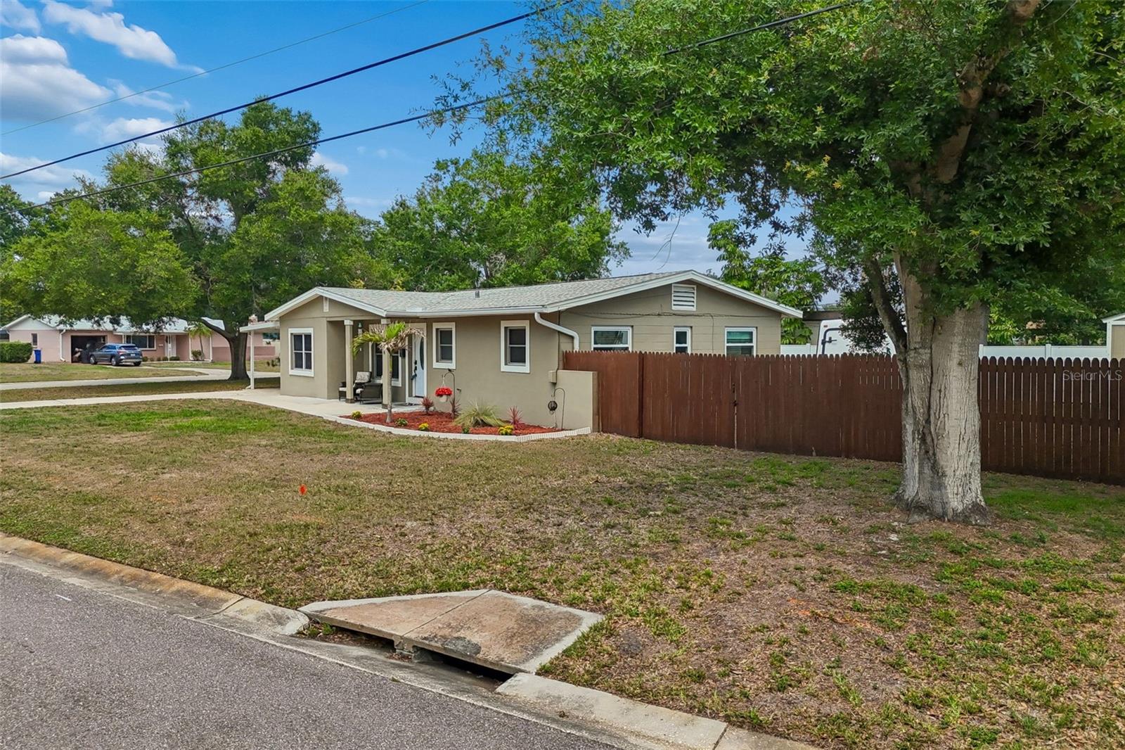 WHITES LAKE 2ND ADD - Residential
