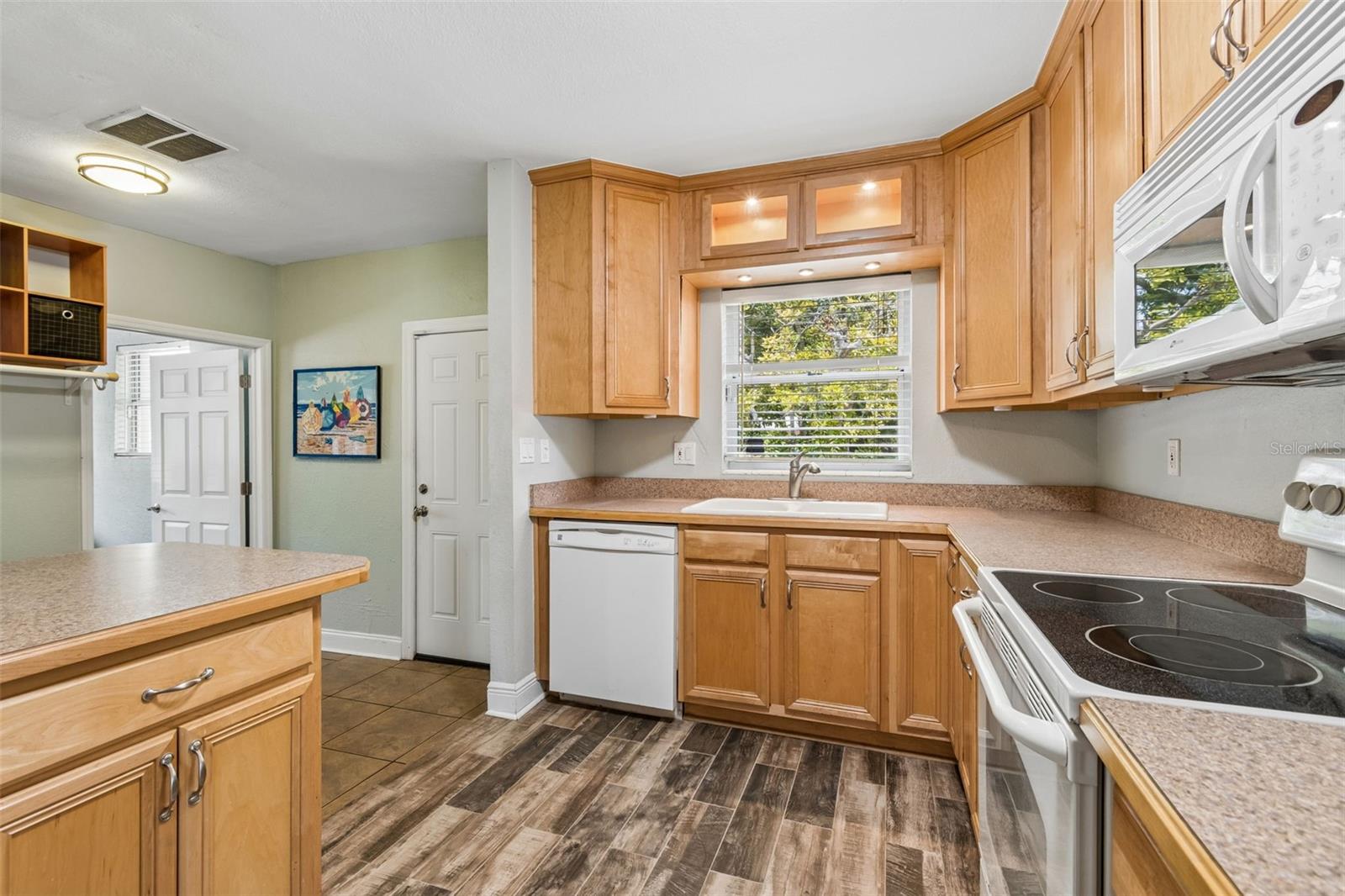 WHITES LAKE 2ND ADD - Residential