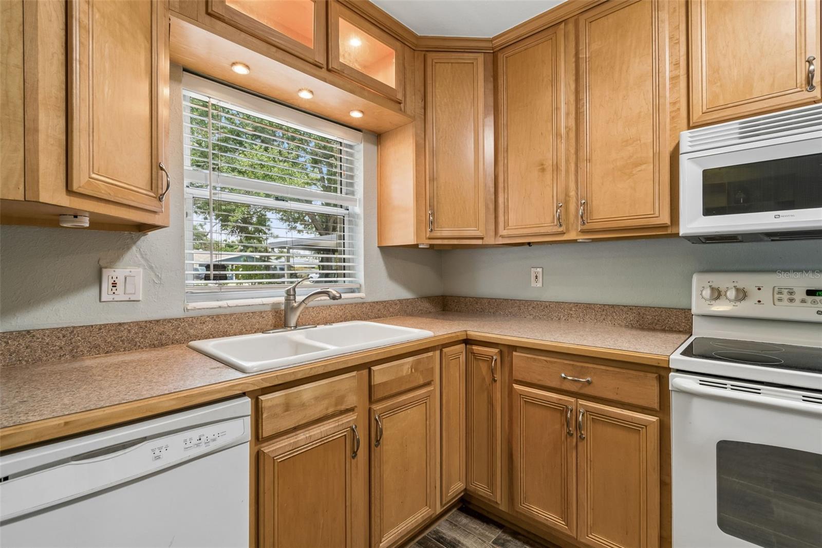 WHITES LAKE 2ND ADD - Residential