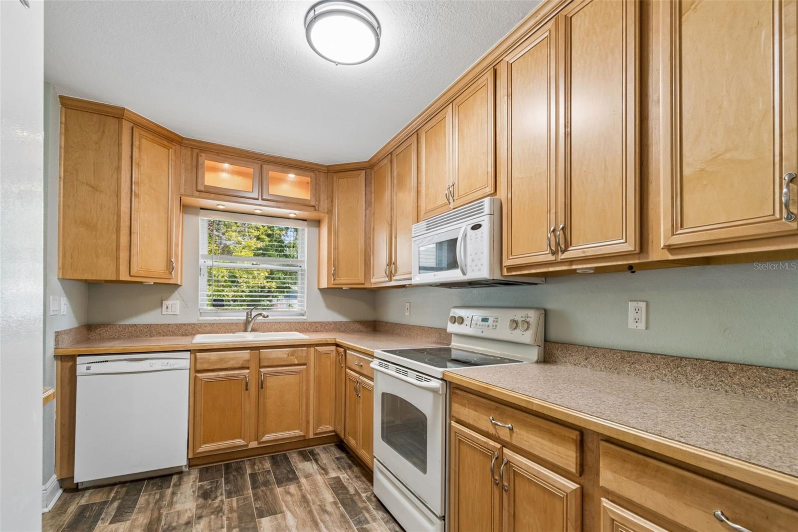 WHITES LAKE 2ND ADD - Residential
