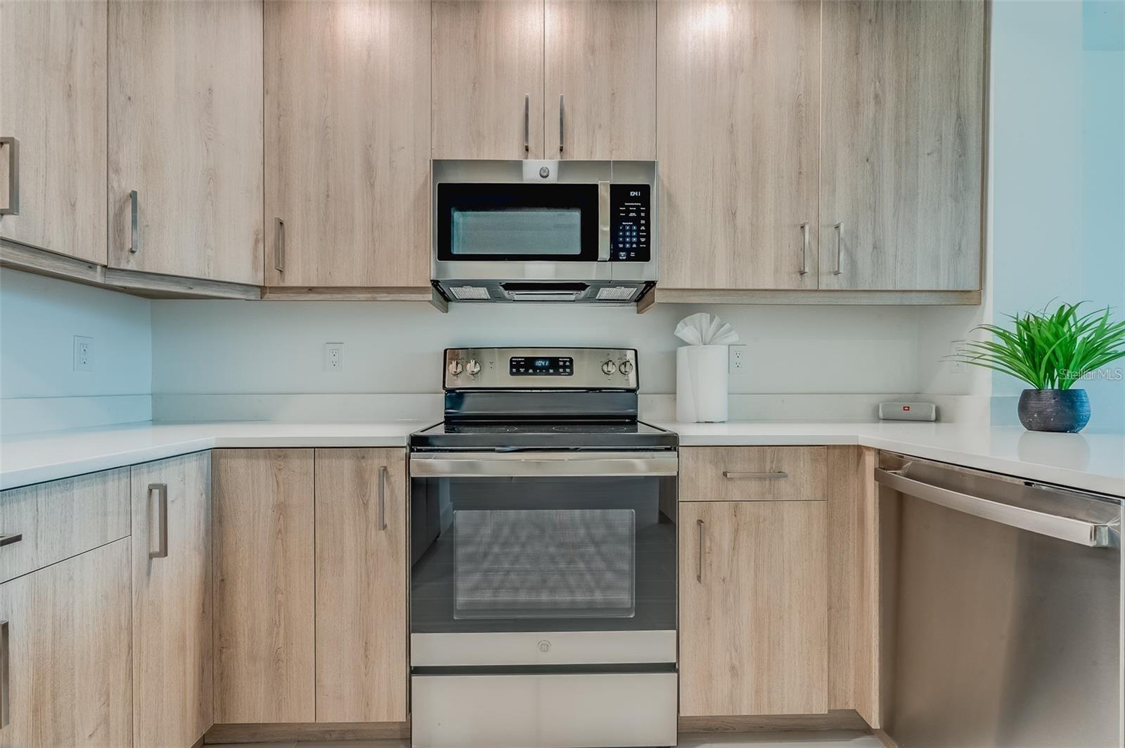 AZURE CONDO - Residential Lease