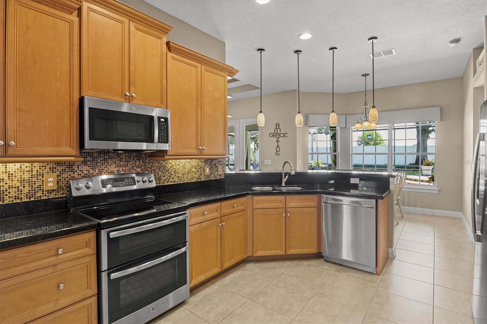 WOODPOINTE PH 1 - Residential
