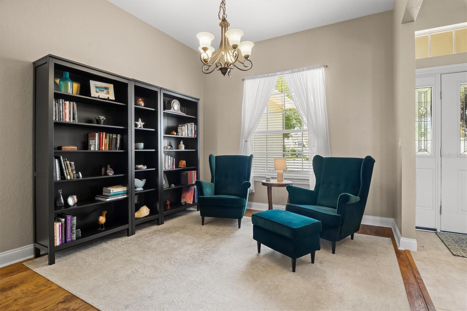 WOODPOINTE PH 1 - Residential