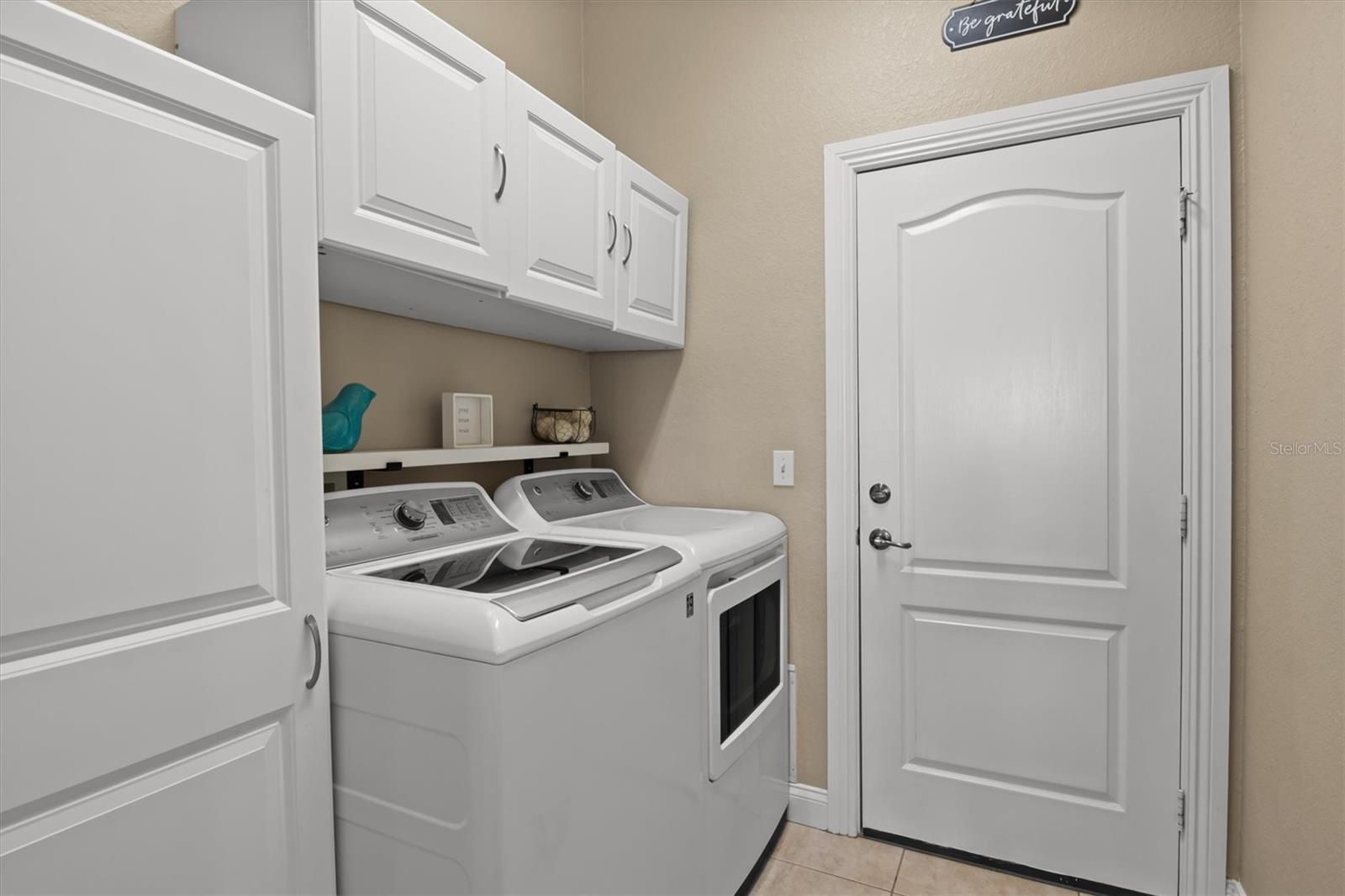 WOODPOINTE PH 1 - Residential