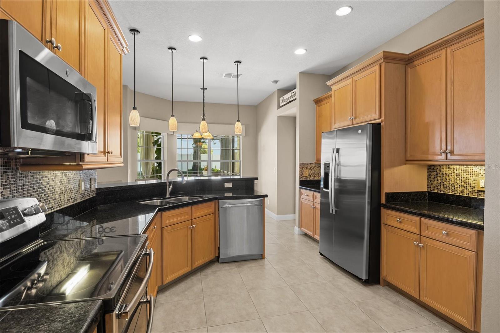 WOODPOINTE PH 1 - Residential